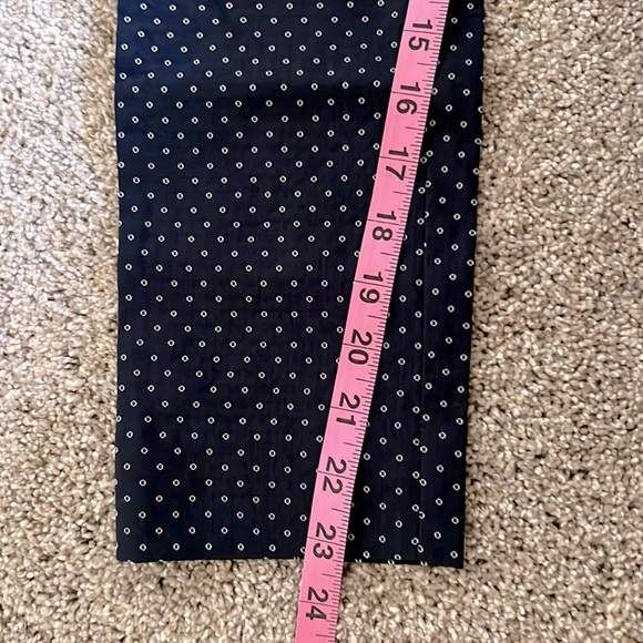 Sloan Cropped Pants - Picture 5 of 5